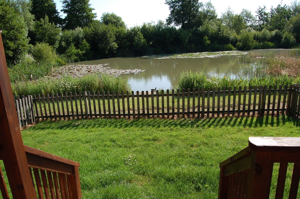 Watermeadow Lakes & Lodges