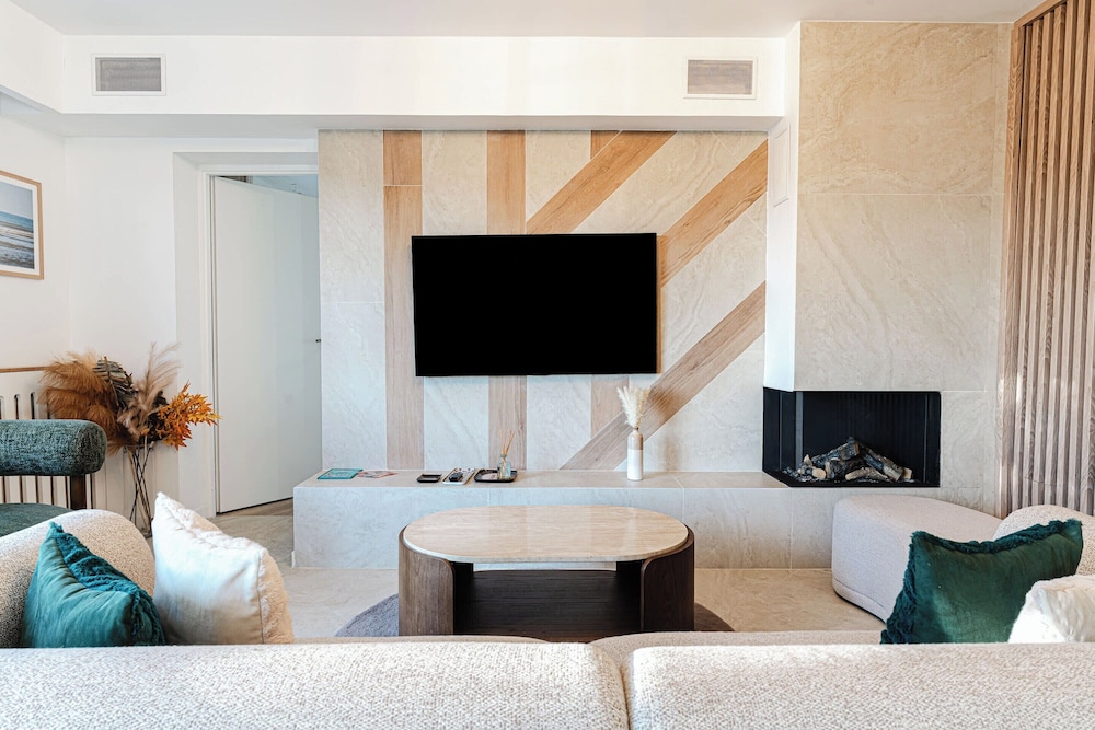 Elegant Family Home Near Deauville