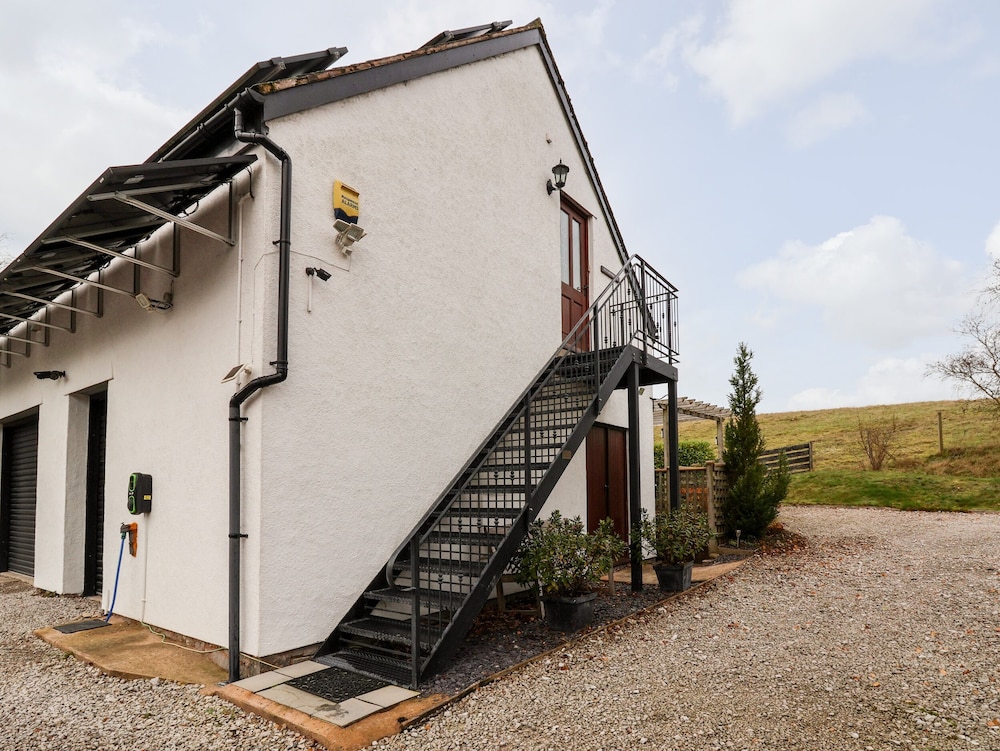 Tyn-y-mynydd Bach