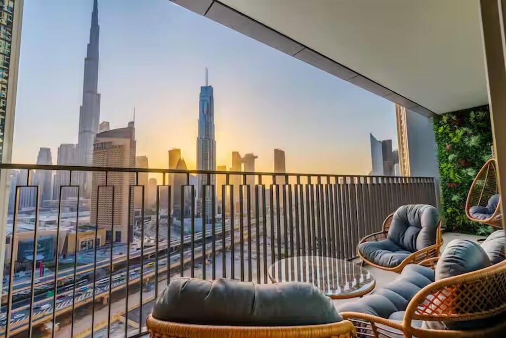 Full Burj View 2 min to Dubai Mall