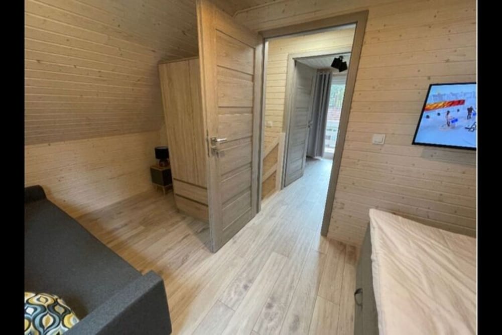 House for 6 With Swimming Pool view 4