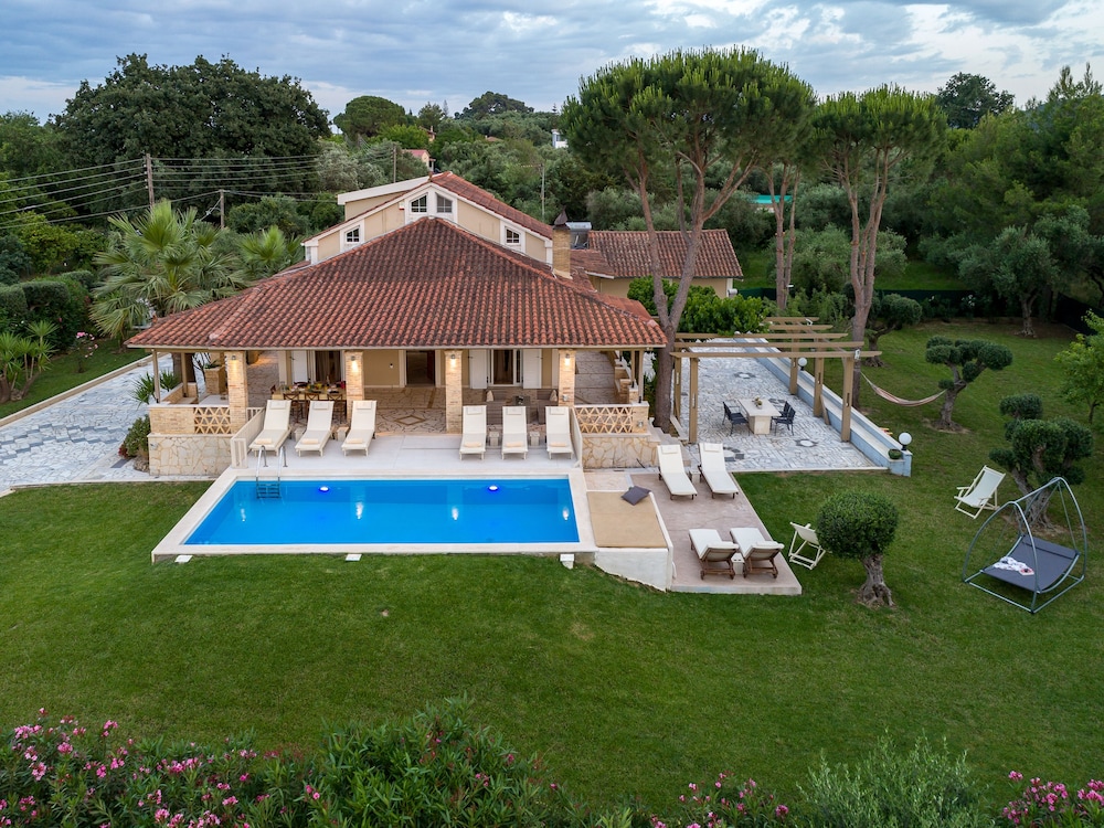 Luxury Dream Villa