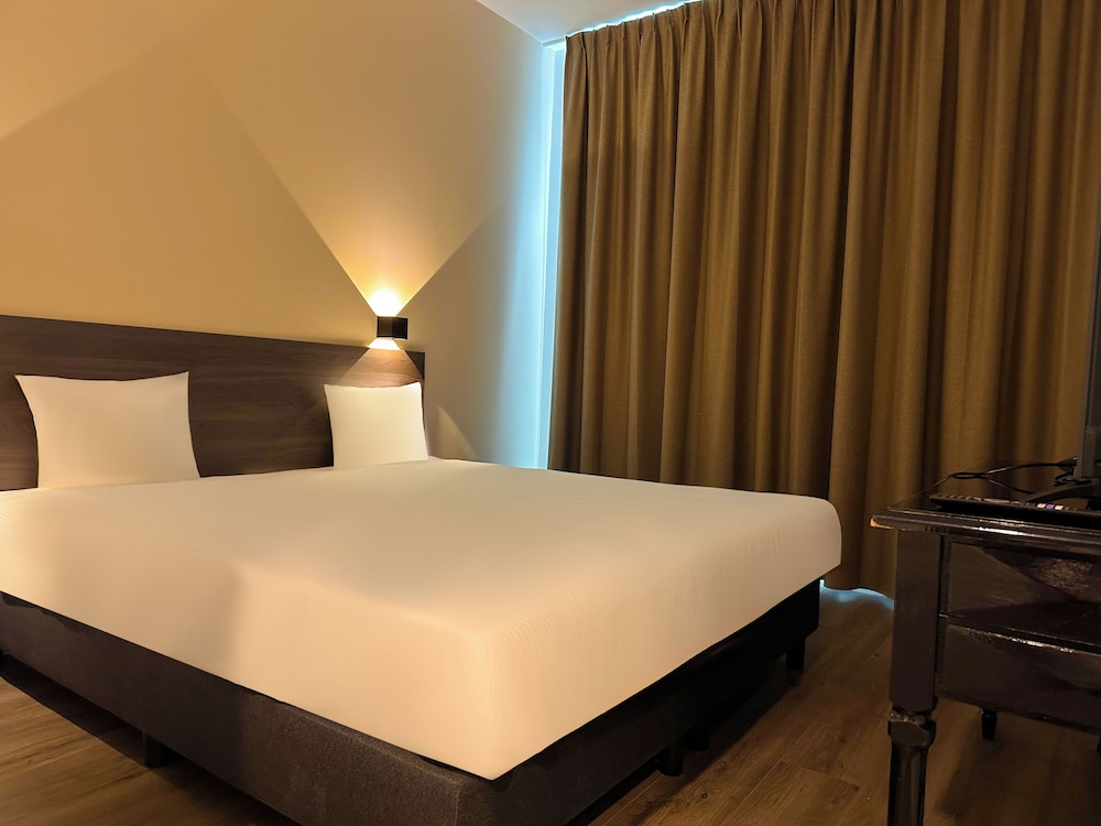 Hoofddorp Vacations - HOTELUX Amsterdam Airport Hotel - Property Image 18