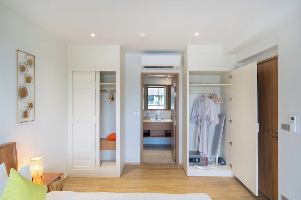 Laguna Beachside residences apartamens