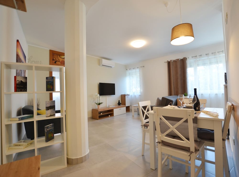 Stylish and Modern Rovinj Apartment