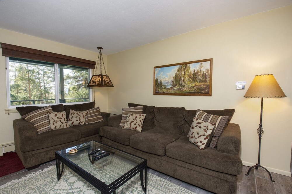 Hi Country Haus - 10-13 3 Bedroom Condo by RedAwning - Property Image 22