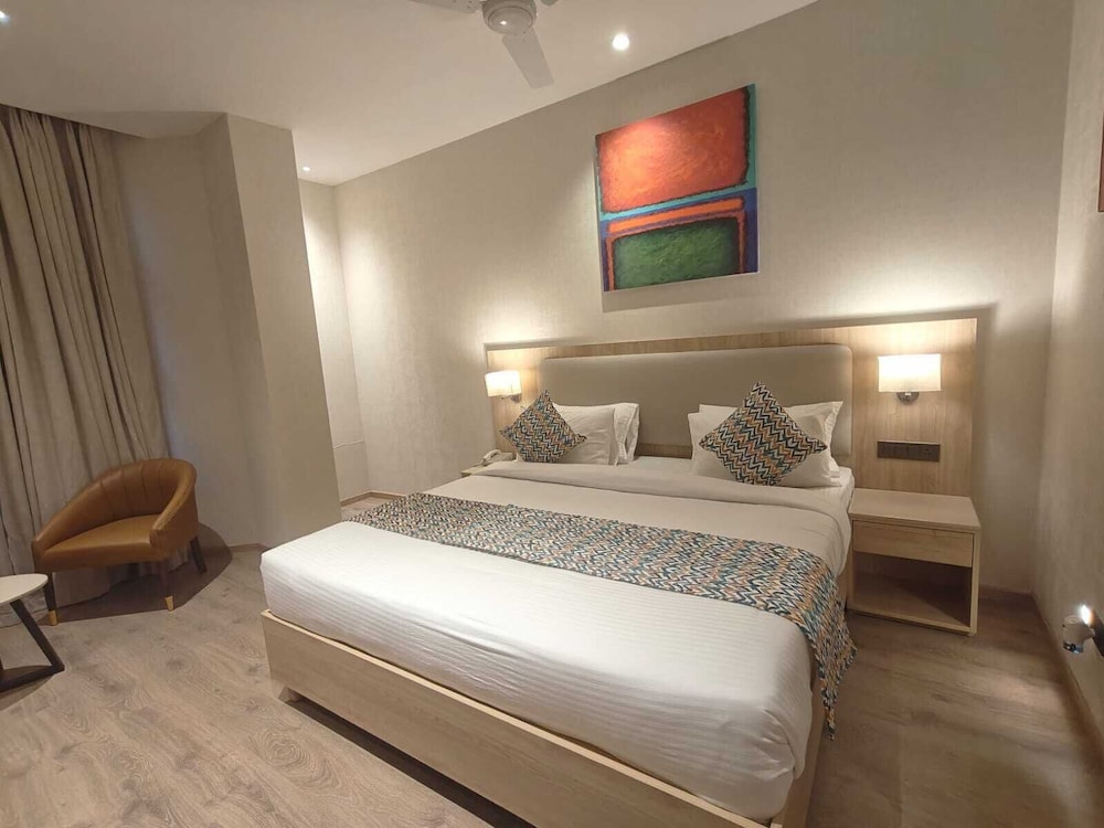 Bluestone Prime by The Cosy Hotels