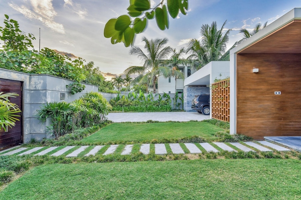 The Ocean Villa Da Nag By Abogo