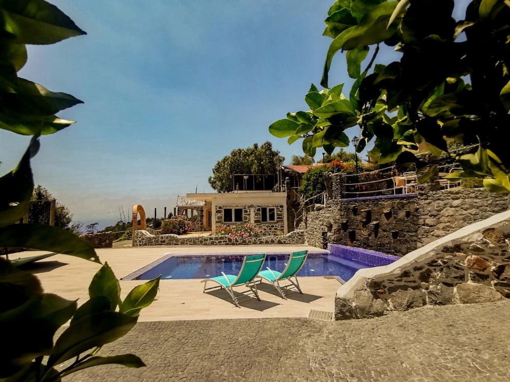 Casas Maravilha - Casa Grande by Homie view 3