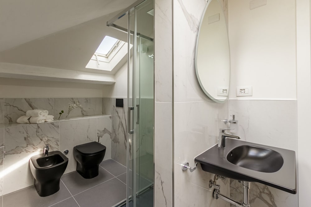 Palazzo Quantum 1 - Suite 7 2bdr Apartment Bovisa Area