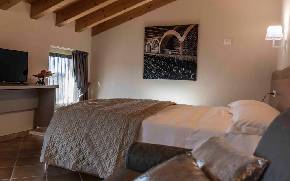 Relais Agriturismo Casina Ricchi view 3