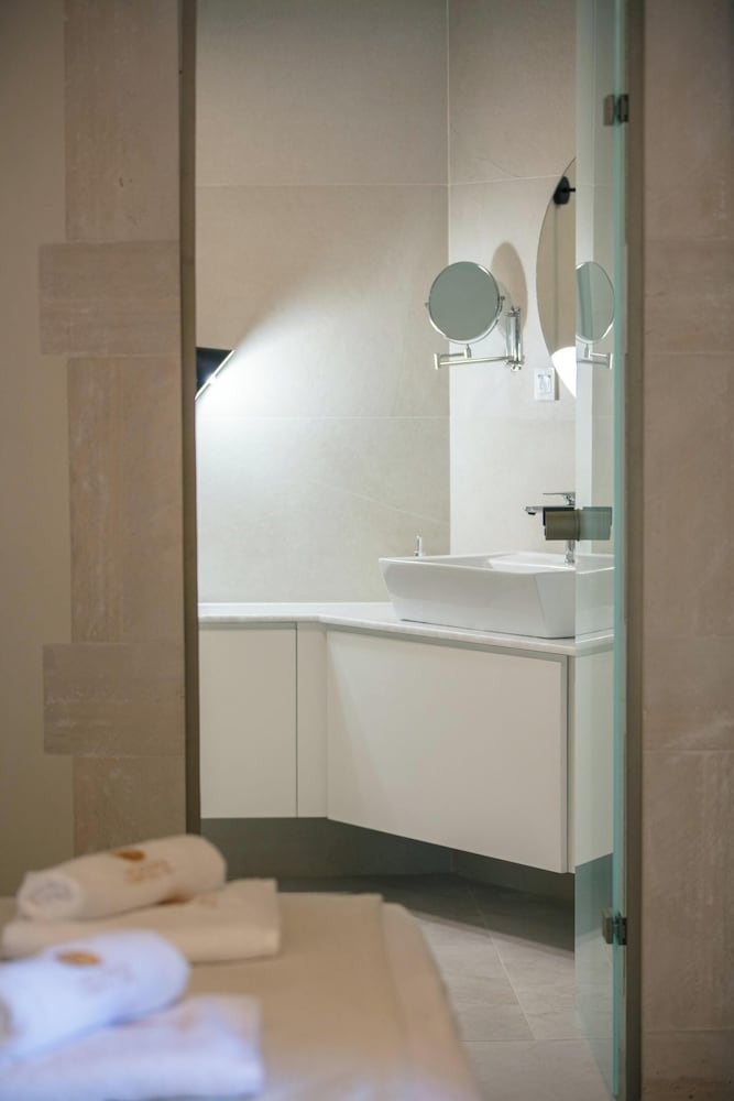 Moundros Luxury Villa & Spa