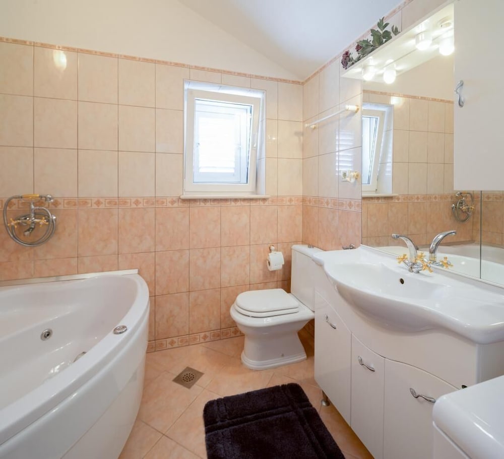 Villa Agape view 5
