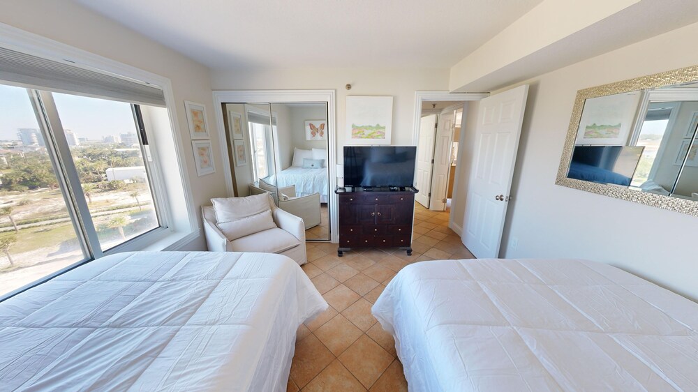 Destin On The Gulf 701 2 Bedroom Condo