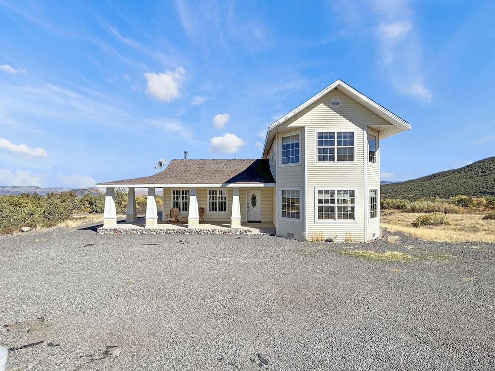 Lone Eagle Haven 3 Bedroom Home