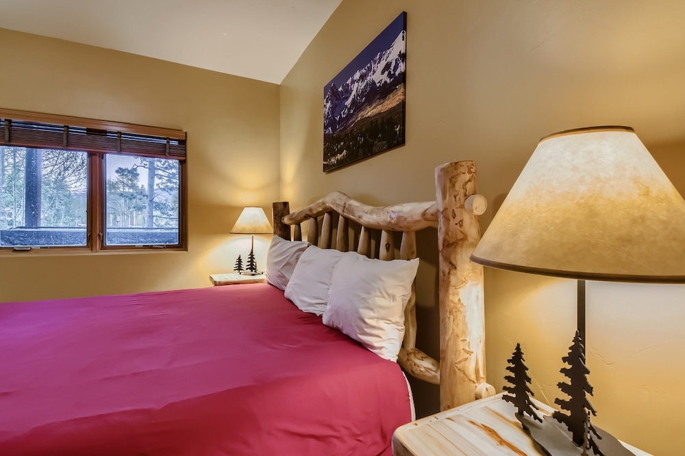 Summit County Vacations - 42 Burgundy 4br 3.5ba 4 Bedroom Townhouse by RedAwning - Property Image 34
