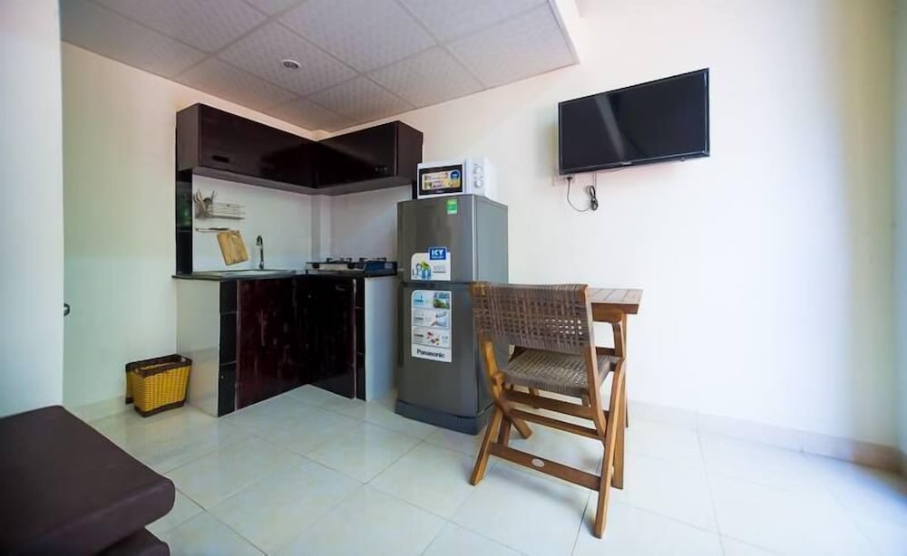 Nha Trang Studio Apartments view 3