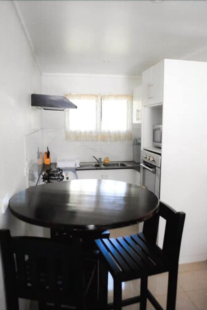 Hibiscus Apartments Fiji - Image 4