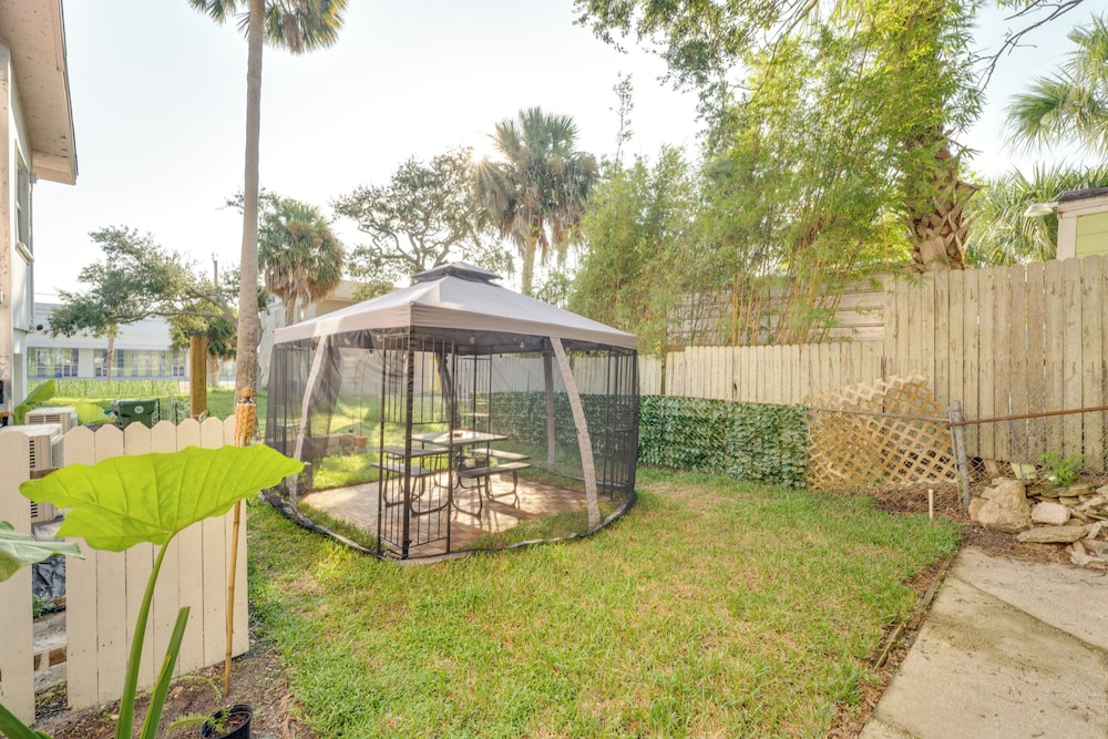 Quiet Apt: Walk to Daytona Beach + Water Park!