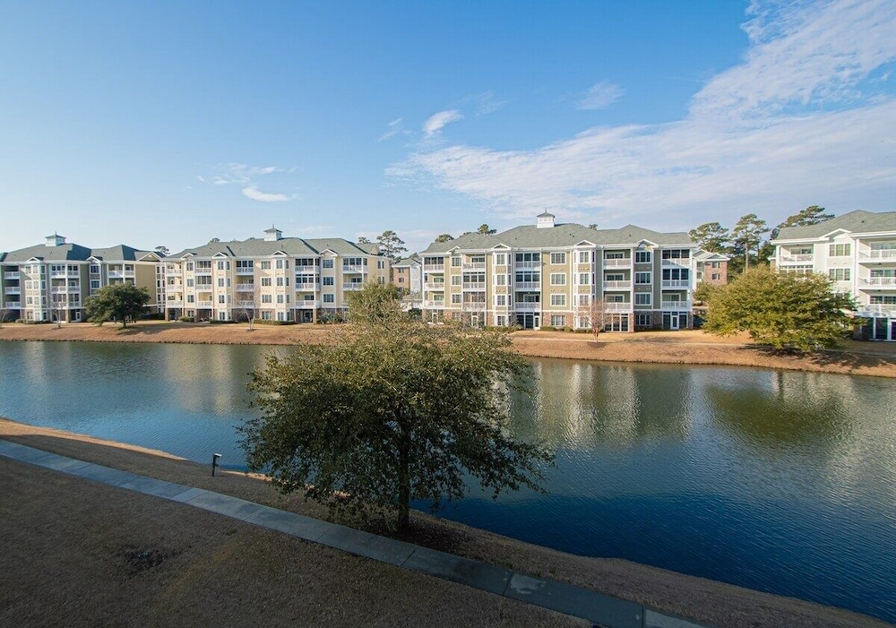 Magnolia Pointe Magnolia Lake 4827-301 3 Bedroom Condo