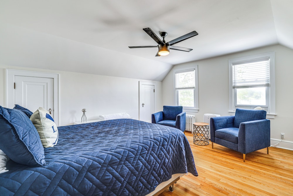 Fish & Ski: Lakefront Retreat By Mt Southington