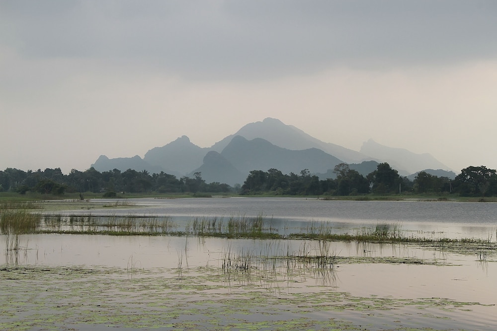 Hotel Wewa Addara