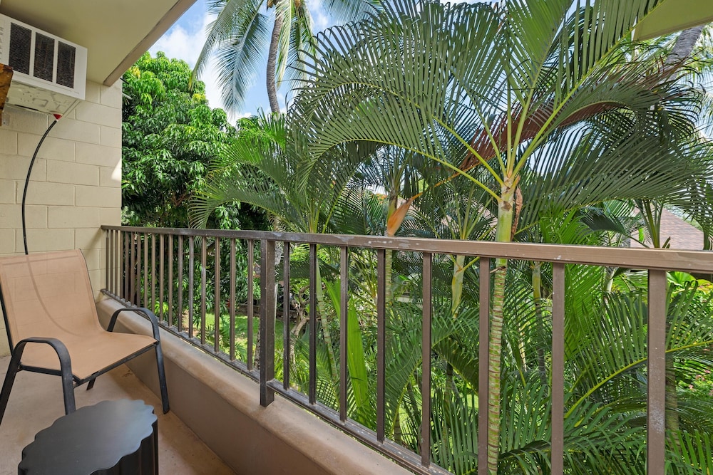 Big Island Kalanikai 213 1 Bedroom Condo