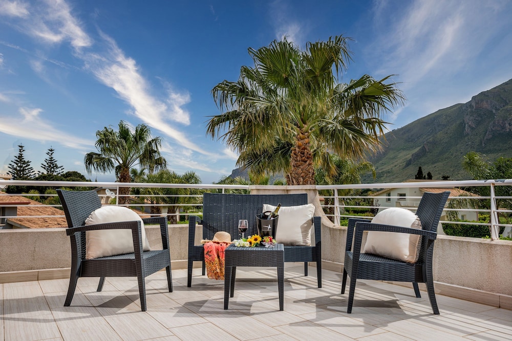 Villa Jacqueline con Piscina Privata 8 Posti Letto
