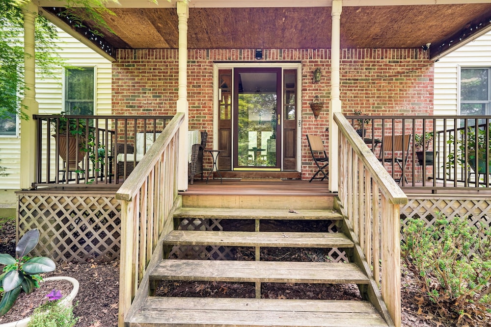 Peaceful Countryside Retreat w/ Yard in Frenchtown