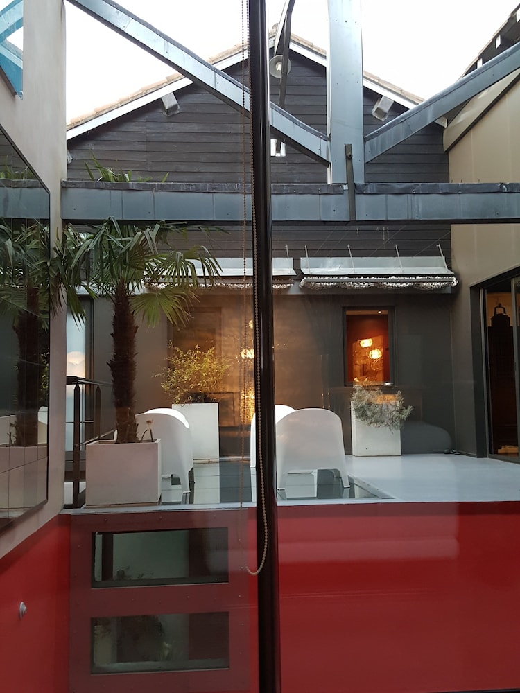 Be Loft B&B Pool & Spa