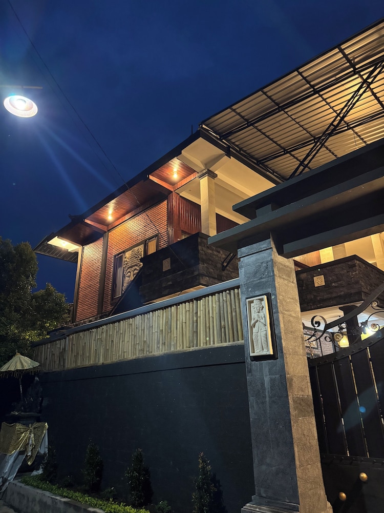 Murni's House