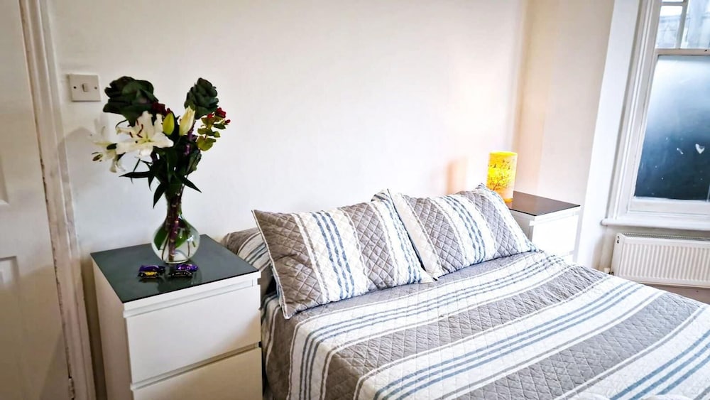 Cosy Affordable Near Central -up2 4 People/netflix
