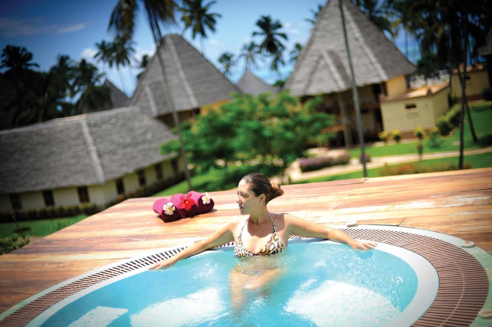 Kiwengwa Vacations - Neptune Pwani Beach Resort Spa Zanzibar - Property Image 48