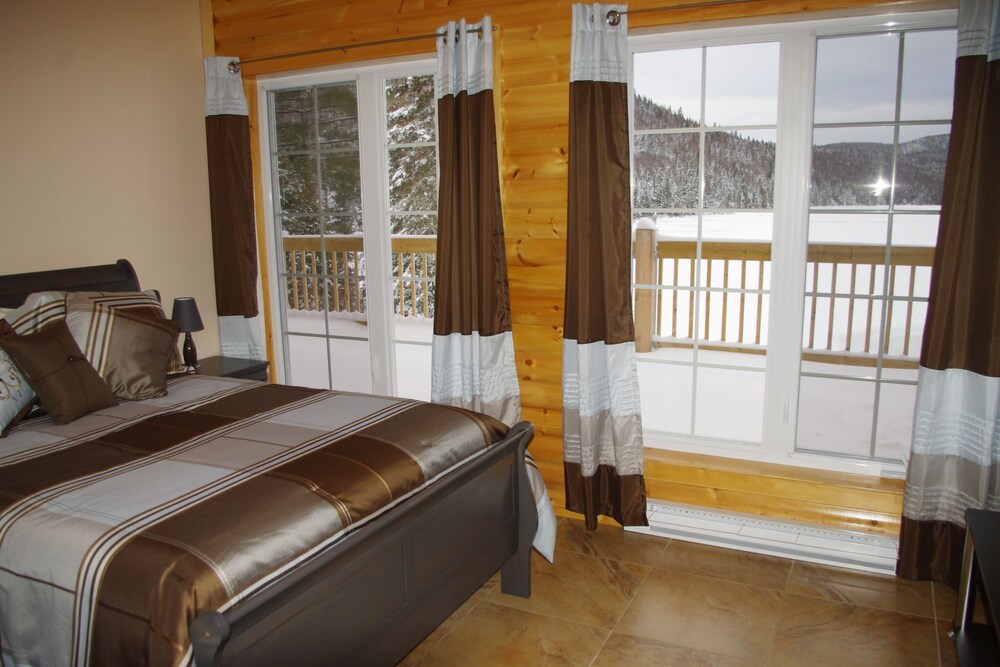 Auberge La Taniere A Tadoussac