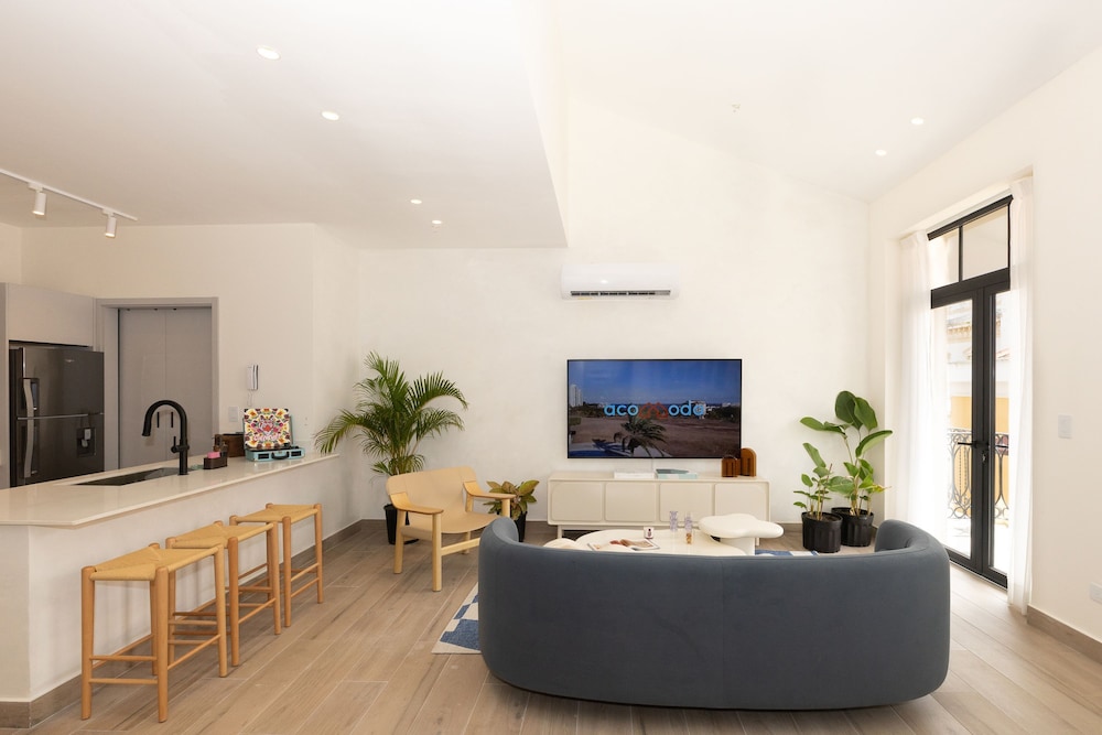 Casa Lourdes by Acomodo Casco Viejo