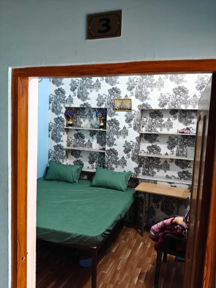 Shri Krishna Residency