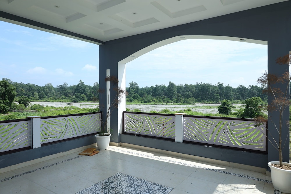Vanam Resort and Roof Top