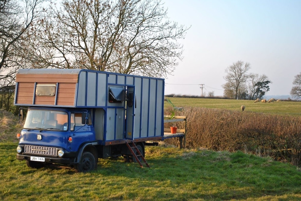 Glamping Thorpe view 5