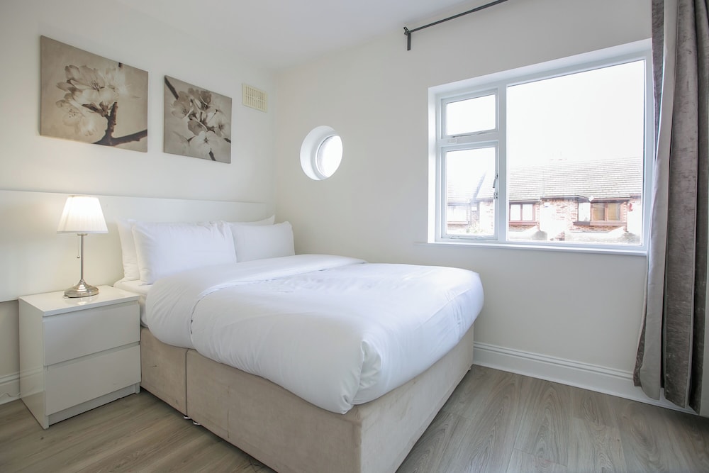 Grand Canal District Apartments