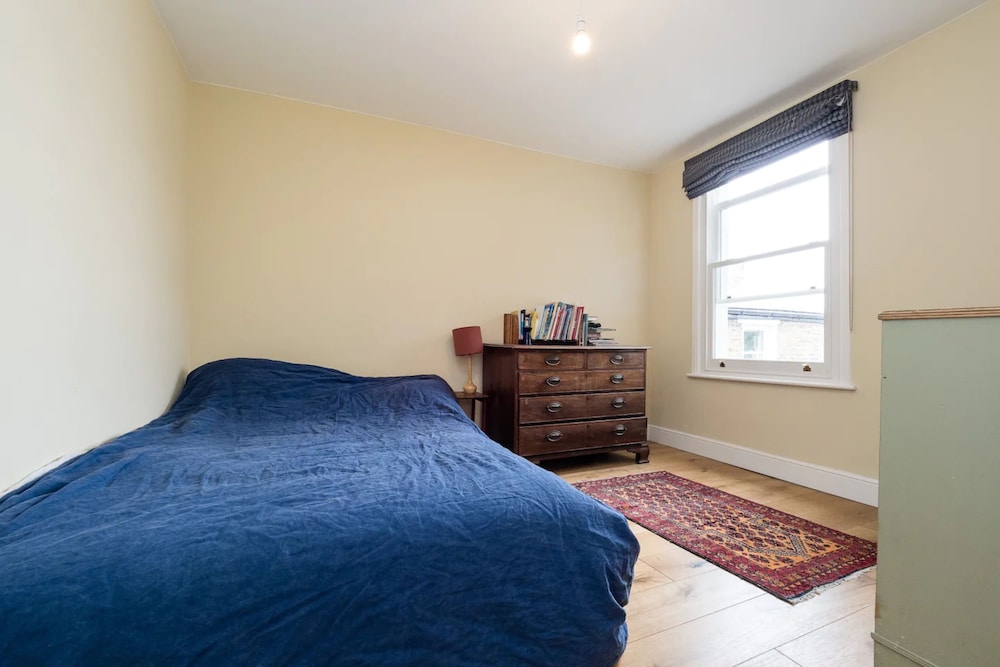 Lovely 4 Bedroom Terraced Family Home