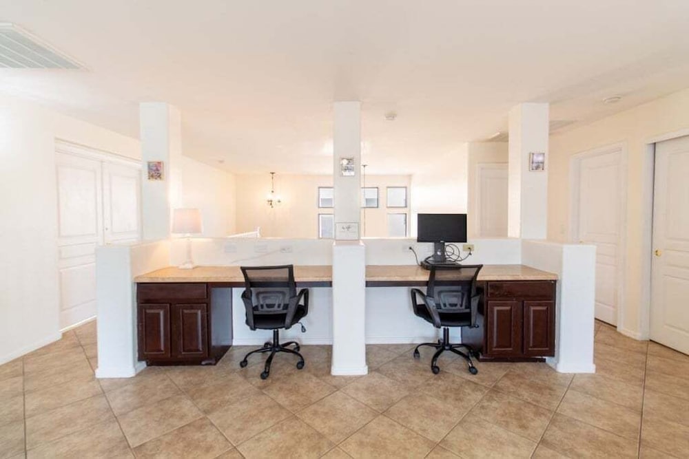 Casa Desert Willow - Stayshores 5 Bedroom Home