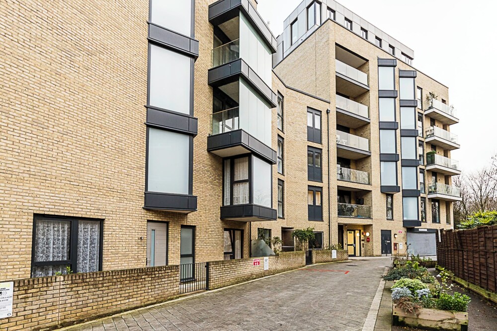 Spacious and Trendy Shoreditch Flat