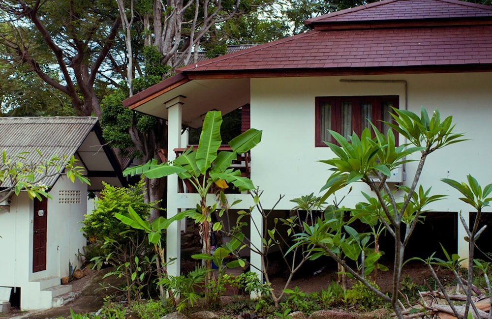 Moon Paradise Resort