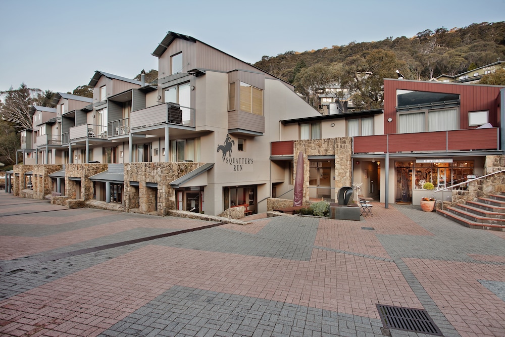 Hotel Nanook Thredbo Squatters Run - Image 1