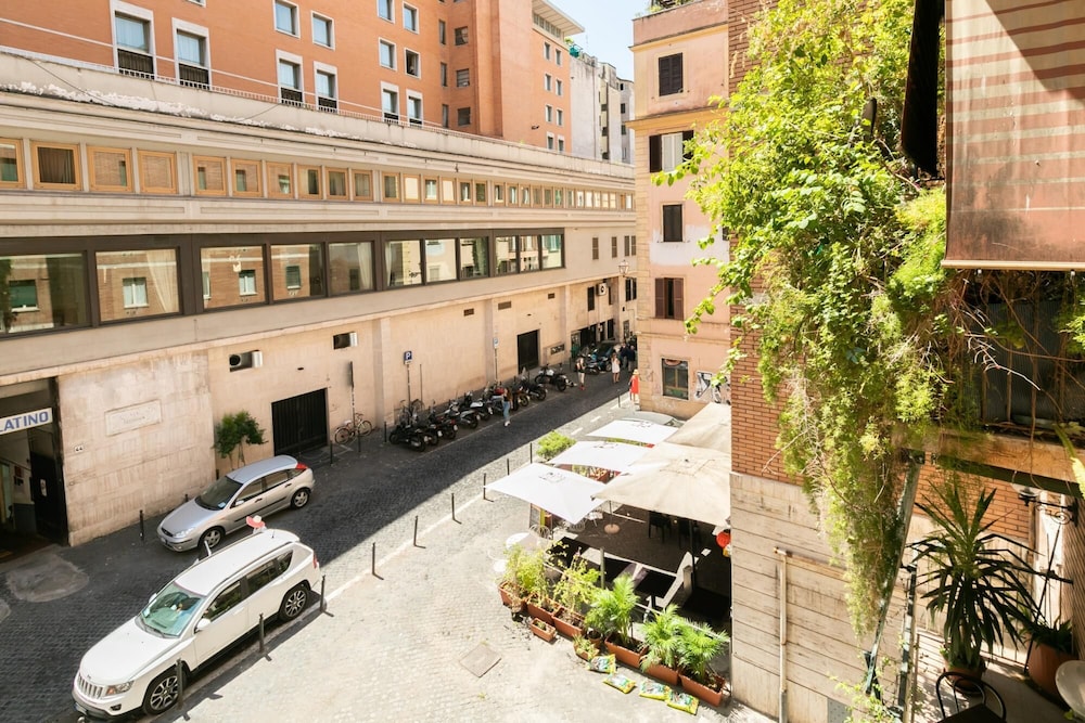 Monti Romantic Sunshine Maisonette