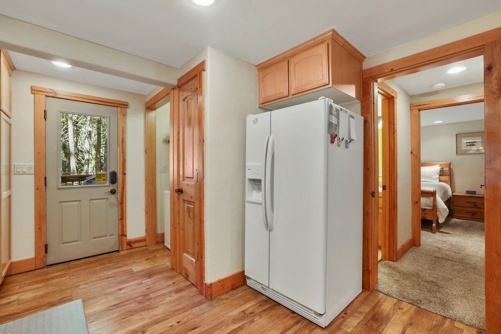 Wsh1030 - Camp Westwater 4 Bedroom Home
