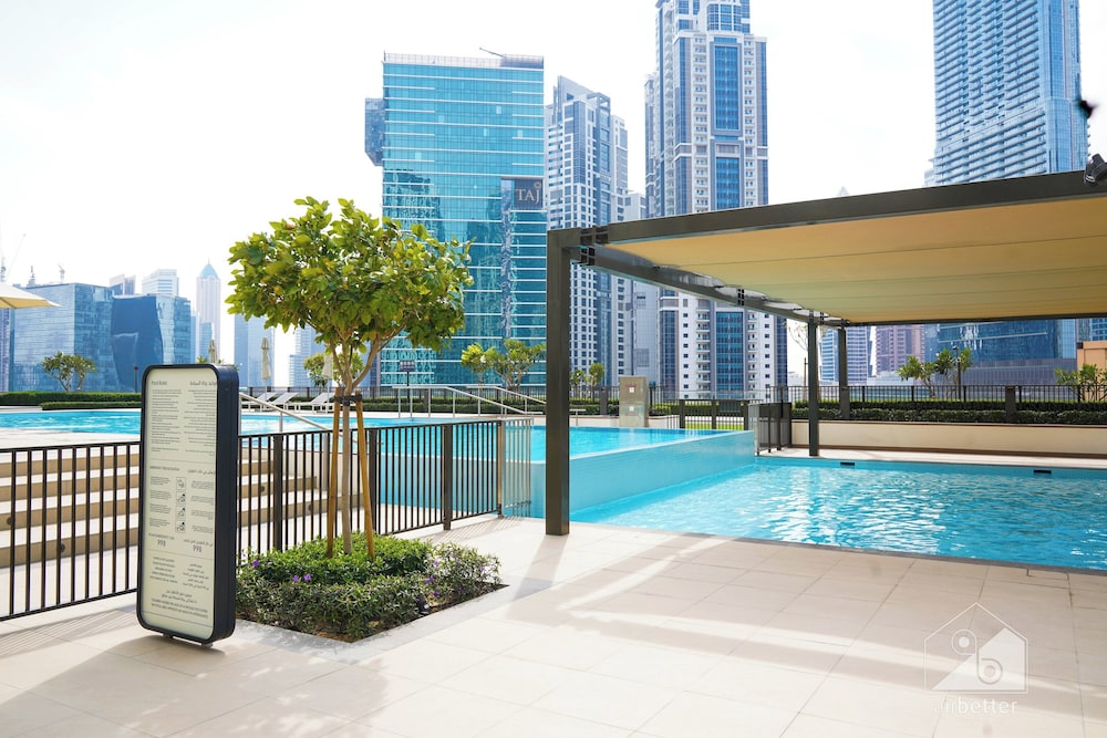 Luxury Burj Crown Downtown 4 Bedroom With Balcony
