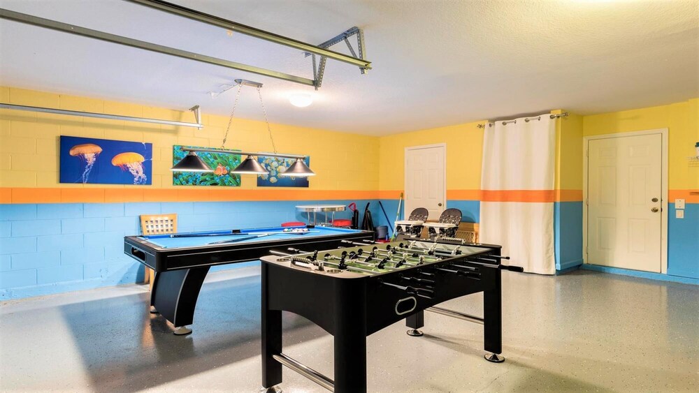 Lake View En Suite Villa Close to Disney w Pool AND SPA view 2