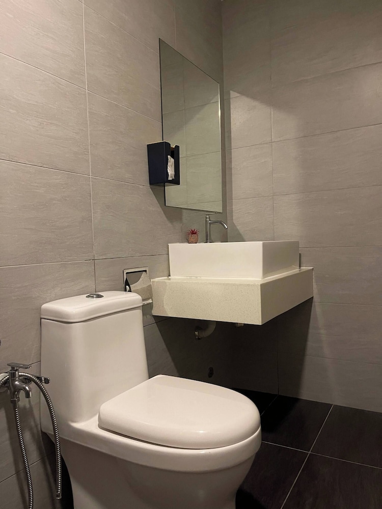 Arte Ampang Klcc 2 BR Homestay, 4-6 pax
