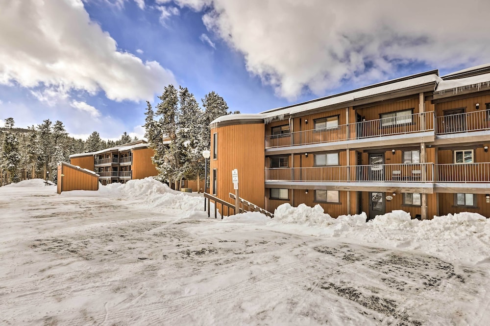Gorgeous Winter Park Condo w/ Private Deck! view 4